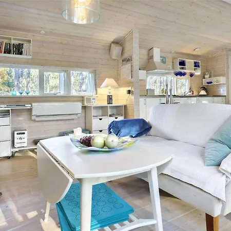 12264-sjaellands-odde-faellesskoven-29 *